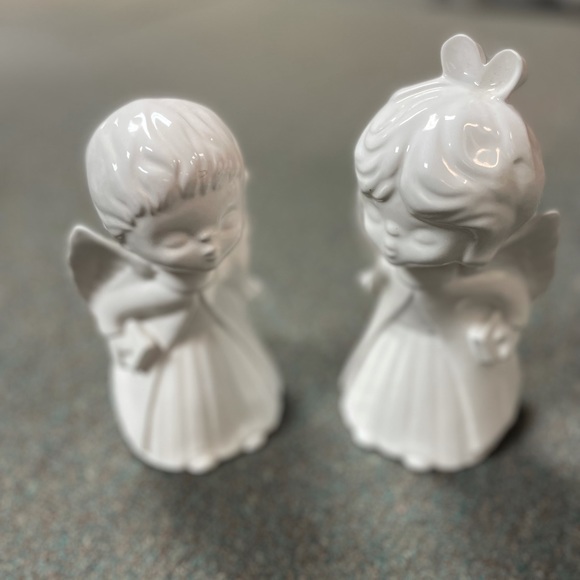 Angels - Picture 1 of 4